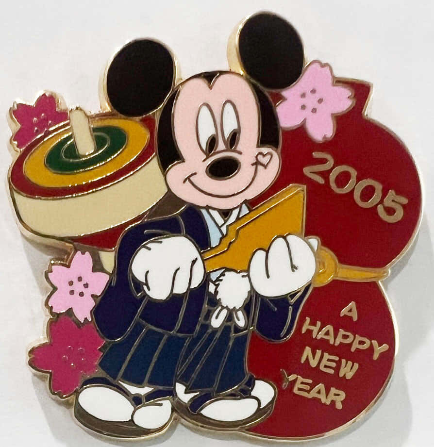 米奇老鼠穿和服持鑰匙，配櫻花和「Happy New Year 2005」文字。