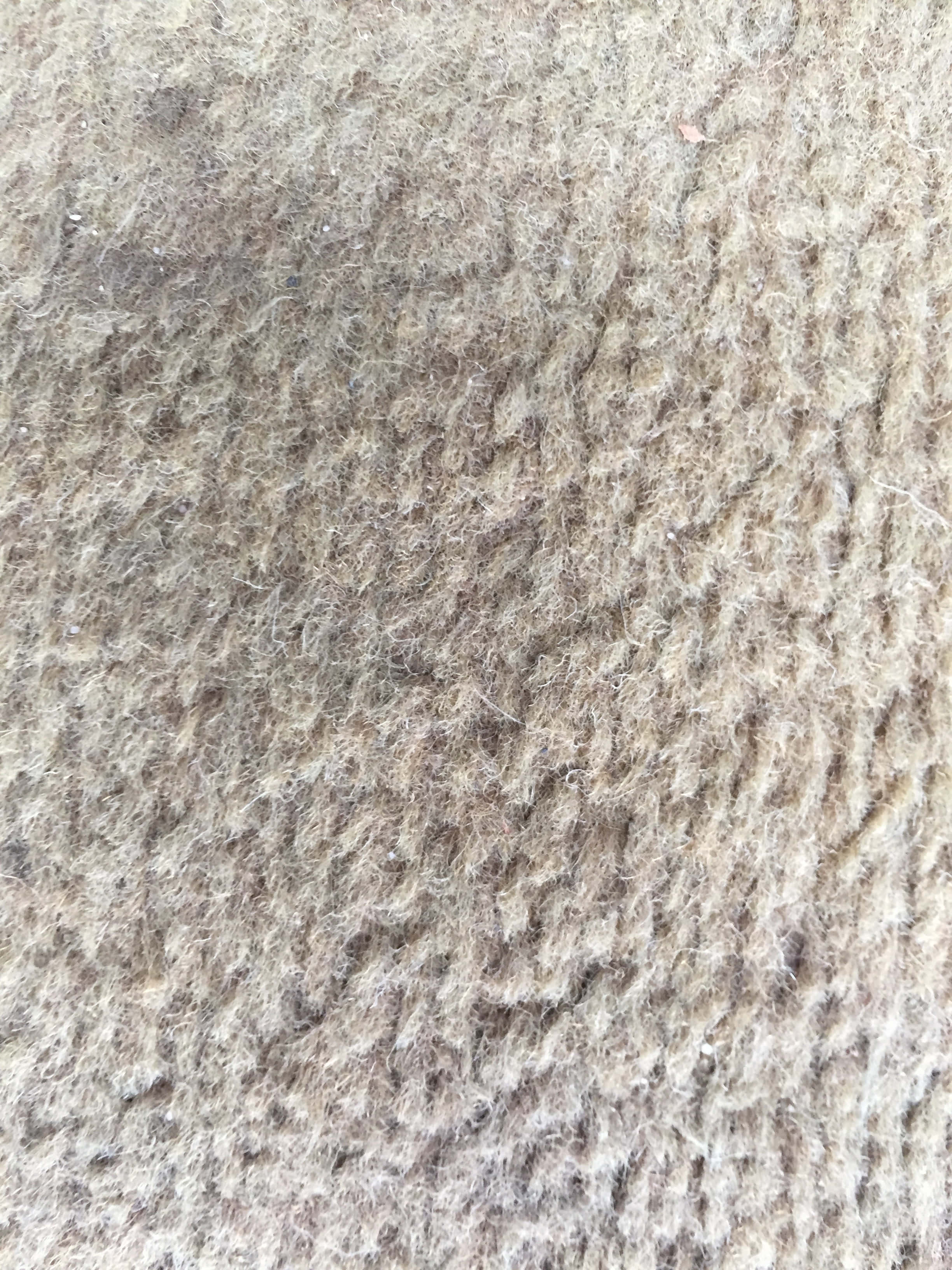 Carpet Texture 桌布 壁紙 — 米色羊毛織物嘅特寫，具有紋理、柔軟纖維同微妙色調變化。