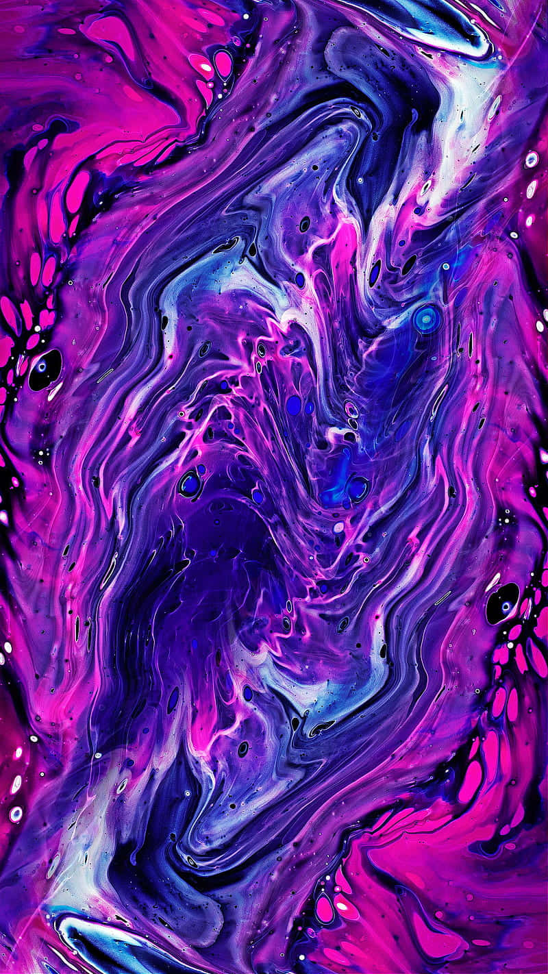 動態抽象藝術作品，帶有旋轉的洋紅色紫色和藍色顏料紋理。