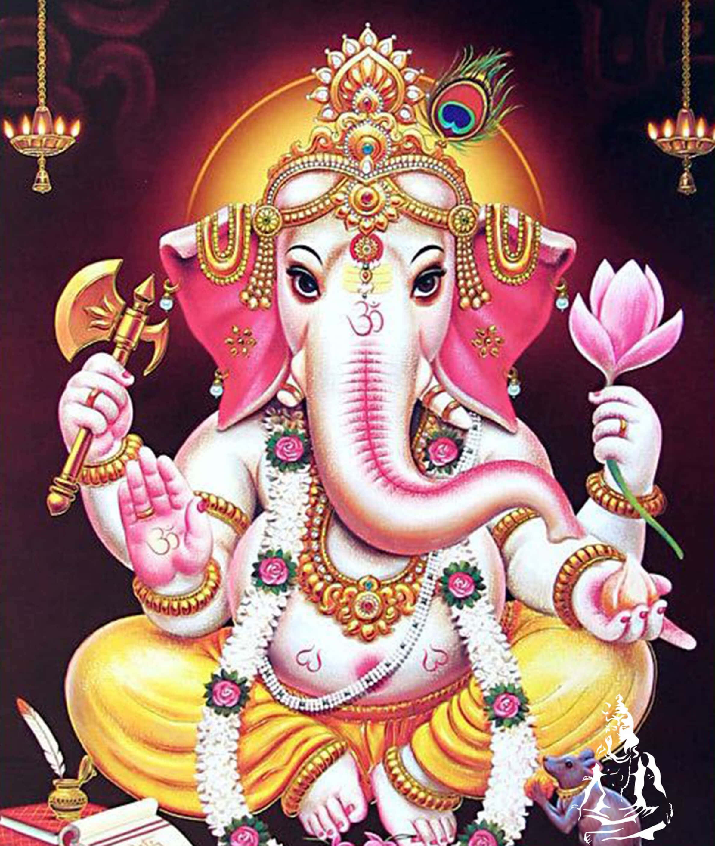 粉紅色 Ganpati Bappa 繪畫圖像 壁紙 — 一尊閃耀粉紅色的象頭神，飾有黃金首飾和孔雀羽毛，寧靜地坐著，手持蓮花和斧頭，背後有發光的光環。