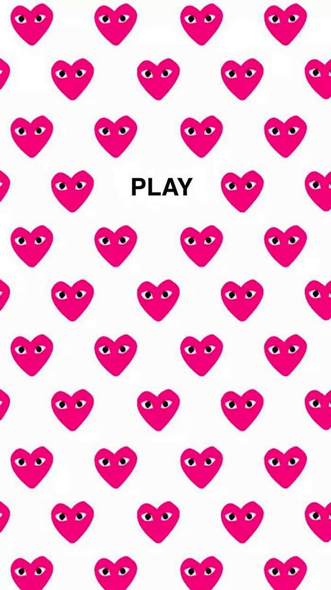 粉紅色心形圖案配上「play」字樣 壁紙