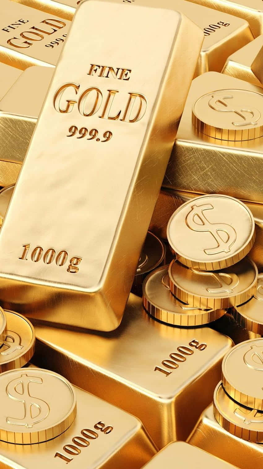 精緻金條與金幣 壁紙 — 堆疊閃亮的金條和金幣，標有純金999.9和1000g，美元符號在明亮光線下閃爍。