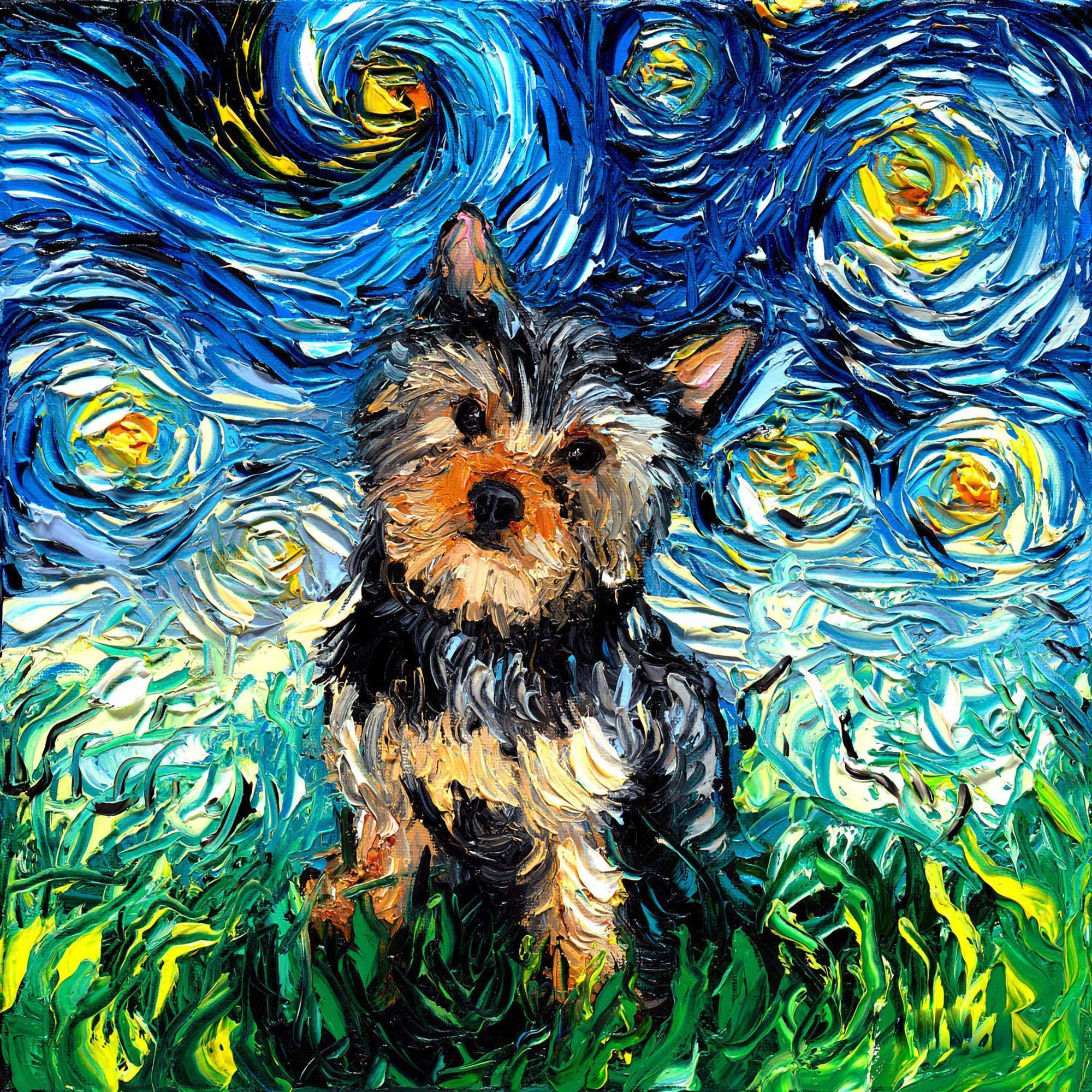 約克夏幼犬星夜畫作 壁紙 — 一隻約克夏㹴坐在充滿活力的綠色草地上，上方是旋轉的藍黃色星空，以厚塗筆觸繪製。