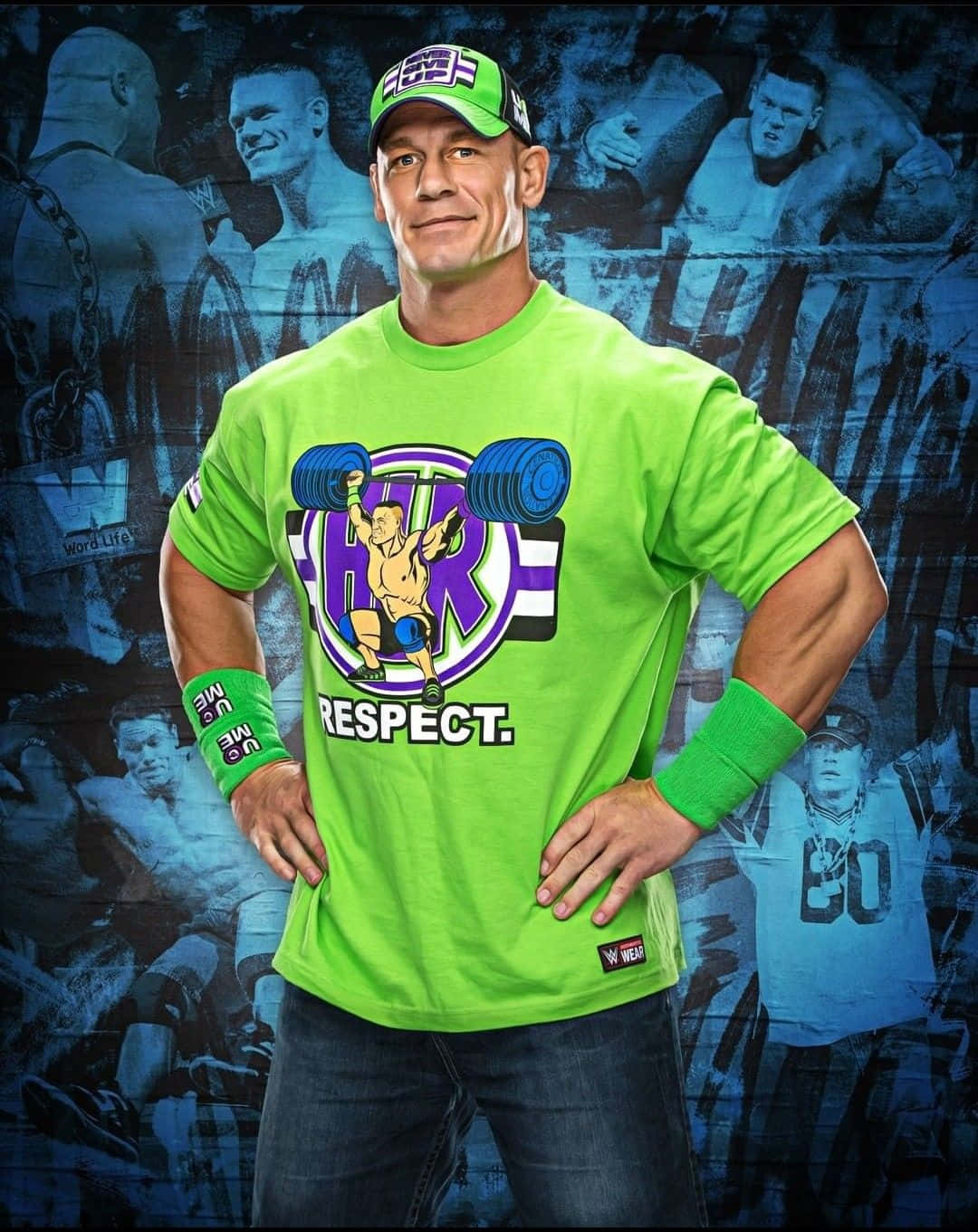 John Cena 桌布 壁紙 — 約翰·辛納自信地站在藍色塗鴉風格背景前，身穿鮮綠色 'Hustle Respect' T恤，背景上有他自己的圖像。