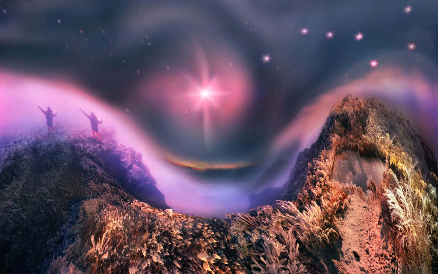 紅、綠、棕相間的自然風景 壁紙 — 兩個剪影人物站在山脊上，下方是旋轉的宇宙天空，有一顆光芒四射的粉紅色星星。