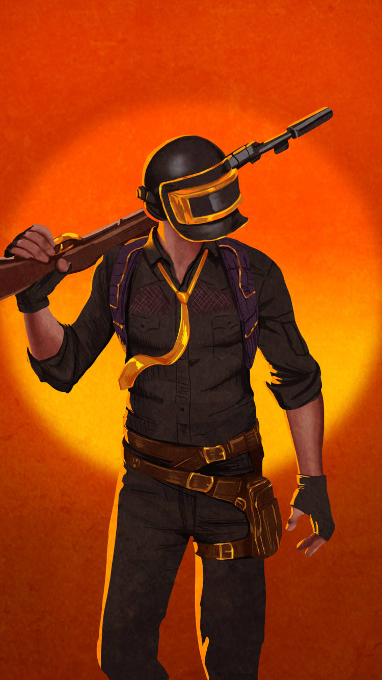 紅橙色 PUBG 角色 4K 壁紙 — 一個風格化的玩家，戴著黑色頭盔和穿著黑色服裝，肩上扛著步槍，背景是發光的橙色日落。