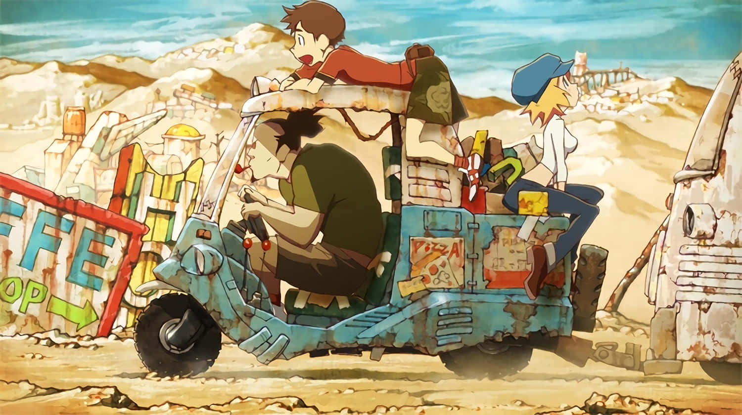 《紅灰：機械世界》動畫角色沙漠駕車圖 壁紙 — 三個動漫角色騎著生鏽的藍色滑板車穿過沙漠荒地，周圍有搖搖欲墜的建築物和塗鴉。