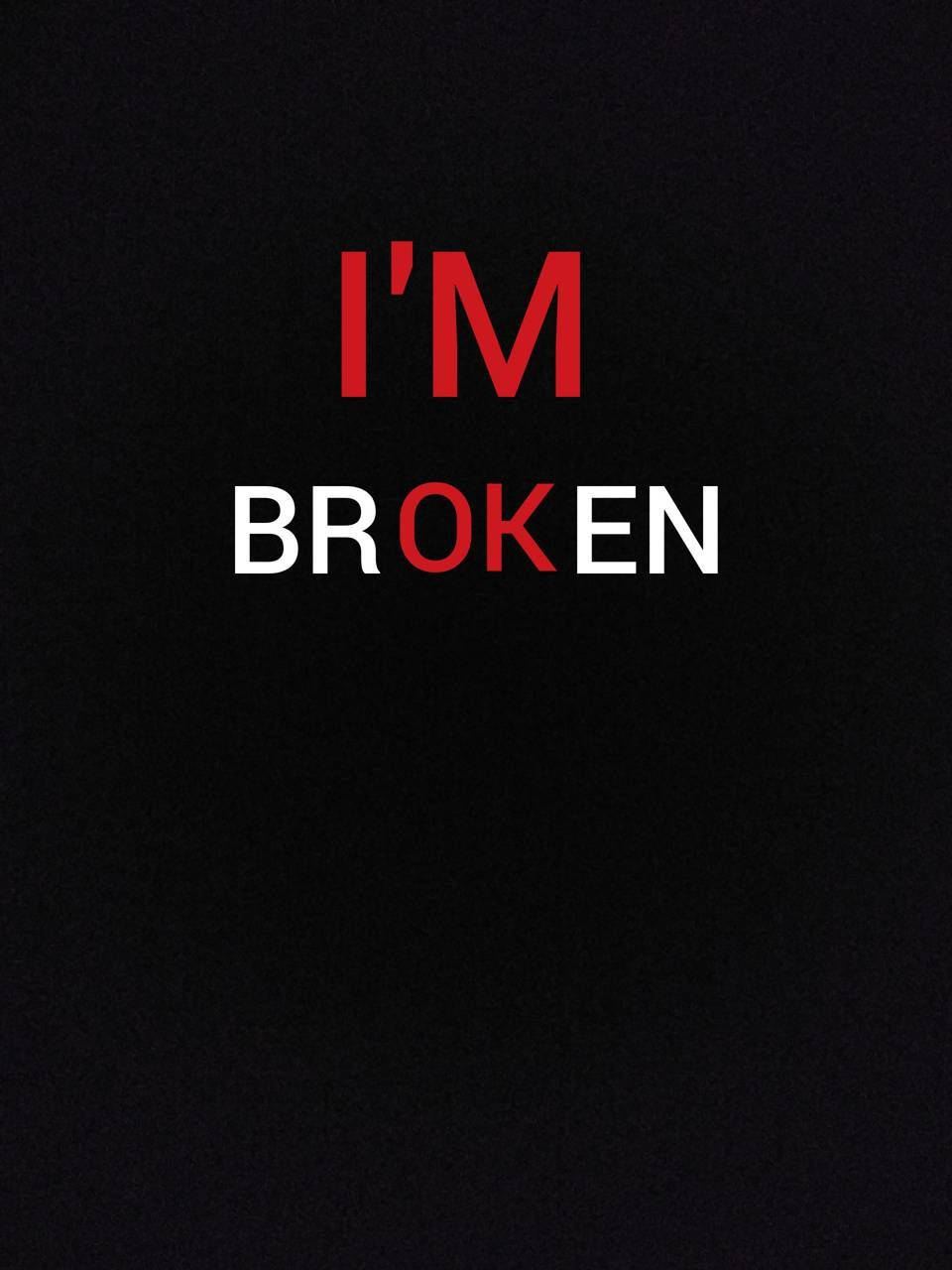 文字在黑色背景上以紅色和白色顯示I'M BROKEN。
