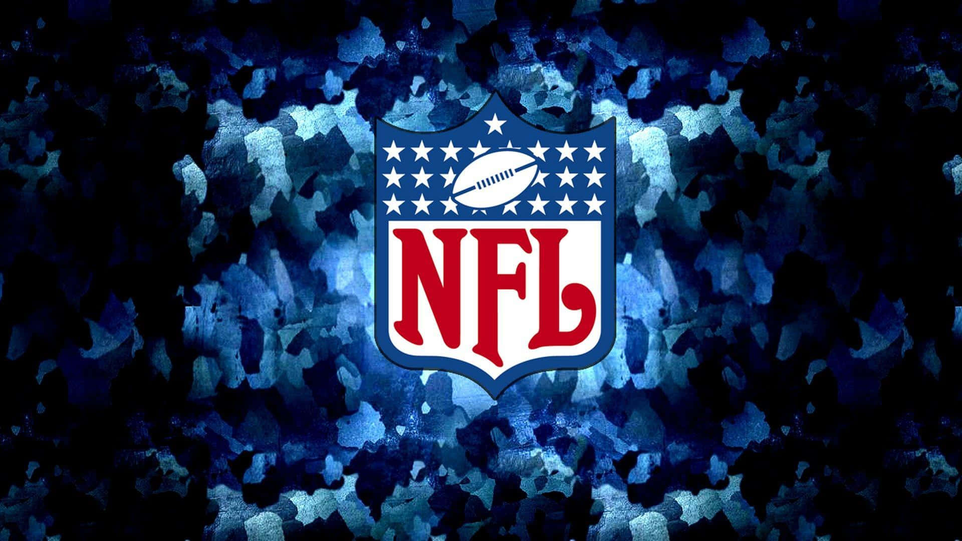 Cool Football 桌布 壁紙 — 紅白藍的NFL標誌在帶有星星圖案的深藍色紋理背景上格外突出。