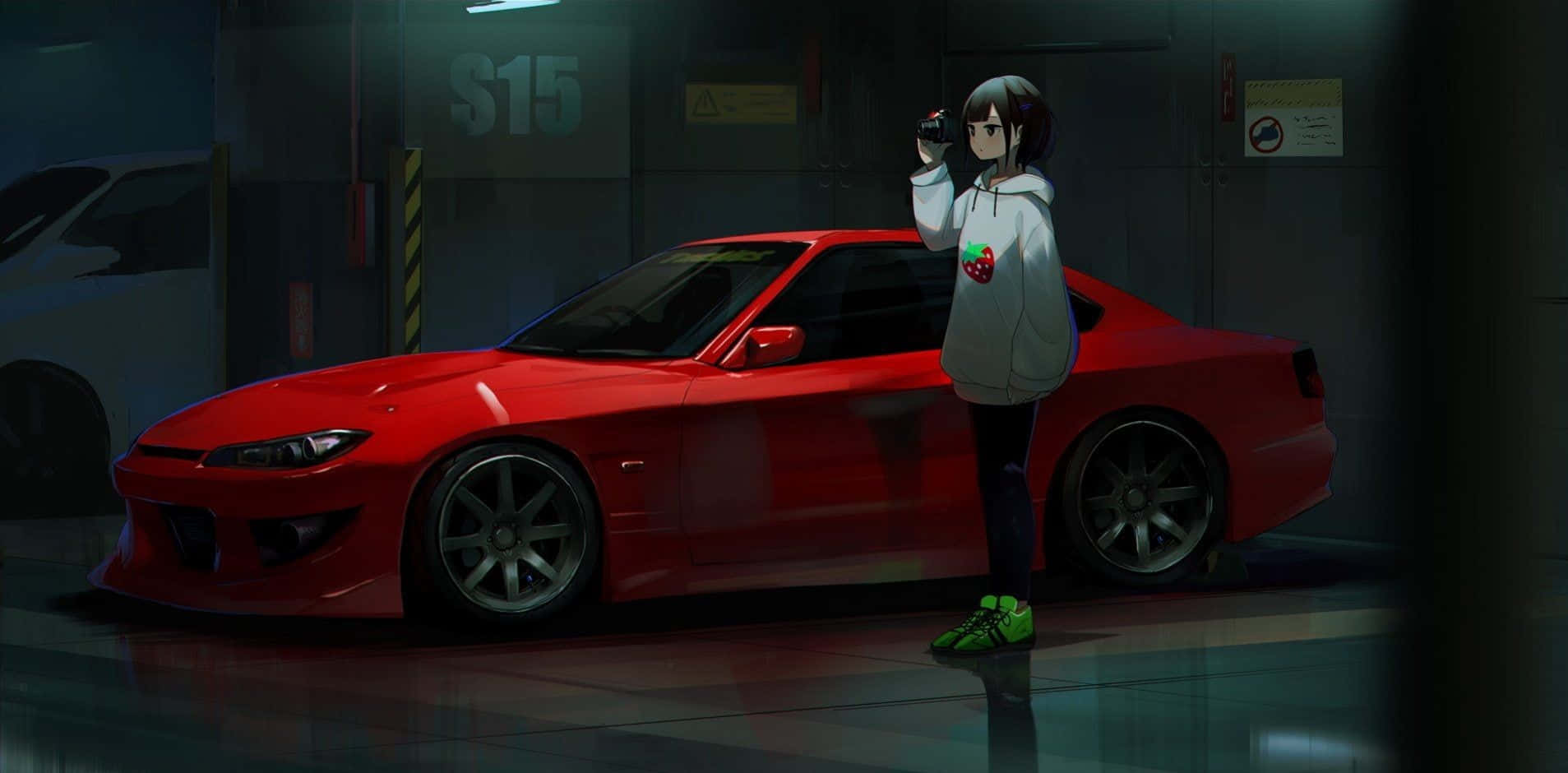 穿著連帽衫的動漫女孩在昏暗車庫中站在紅色跑車旁。