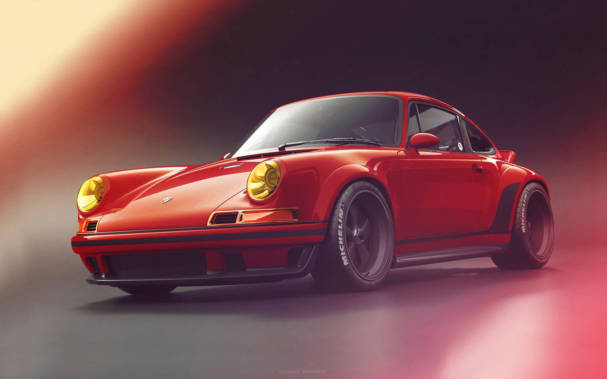 紅色Singer Porsche 911 壁紙 — 一輛鮮紅色的保時捷911，配備寬體套件和發光頭燈，在溫暖的攝影棚燈光下戲劇性地矗立。