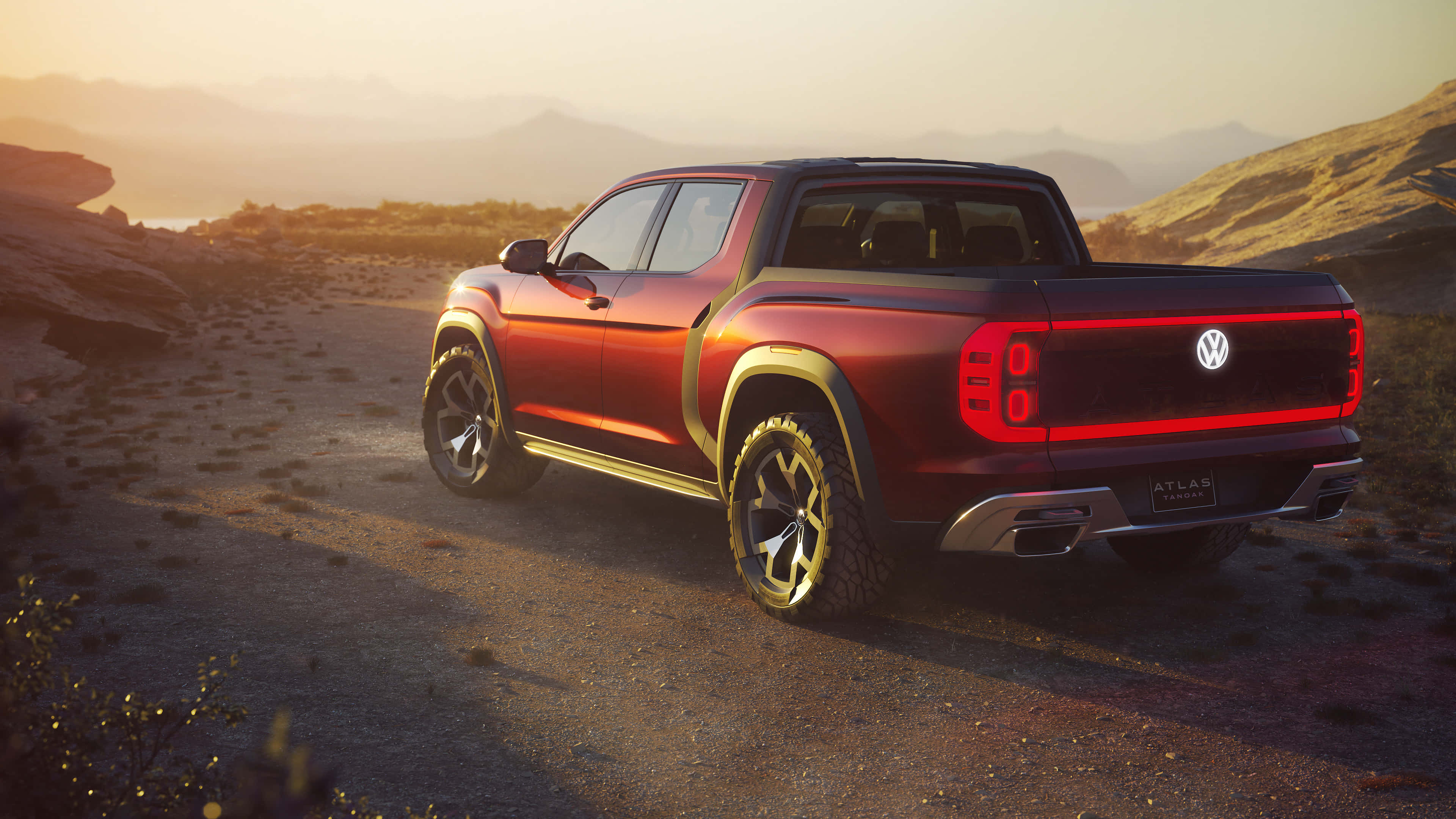紅色Volkswagen Atlas SUV攝影 壁紙 — 一輛時尚的紅色Volkswagen Atlas皮卡車停在塵土飛揚的山路上，正值黃金時刻，尾燈閃爍。