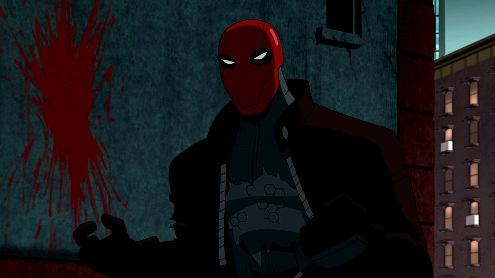 Red Hood 桌布 壁紙 — 紅色兜帽義警站在陰暗的城市小巷中，身後牆上有血跡飛濺。