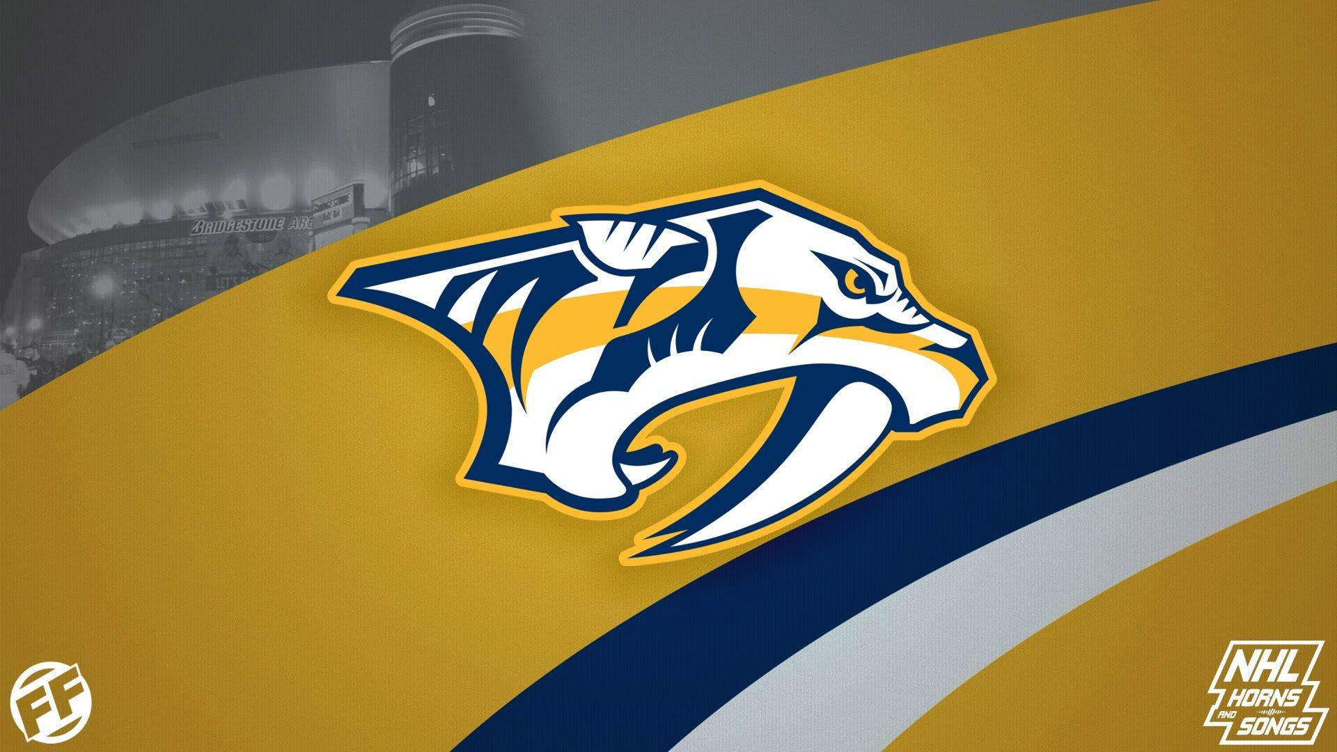 納許維爾掠奪者 NHL 歌曲專輯 壁紙 — Nashville Predators 標誌以鮮明的黃色、藍色和白色呈現，背景是模糊的 Bridgestone Arena。