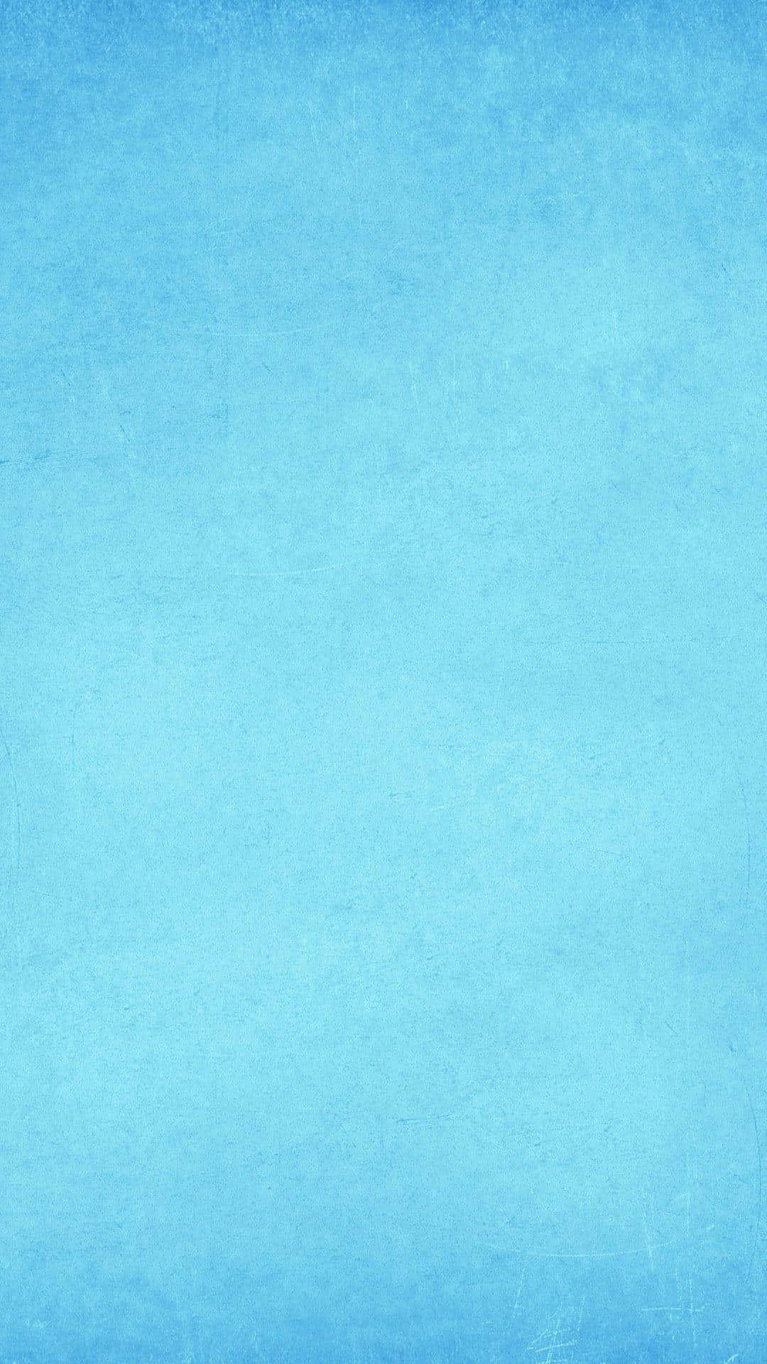 柔和藍色紋理漸變背景，帶有細微刮痕。