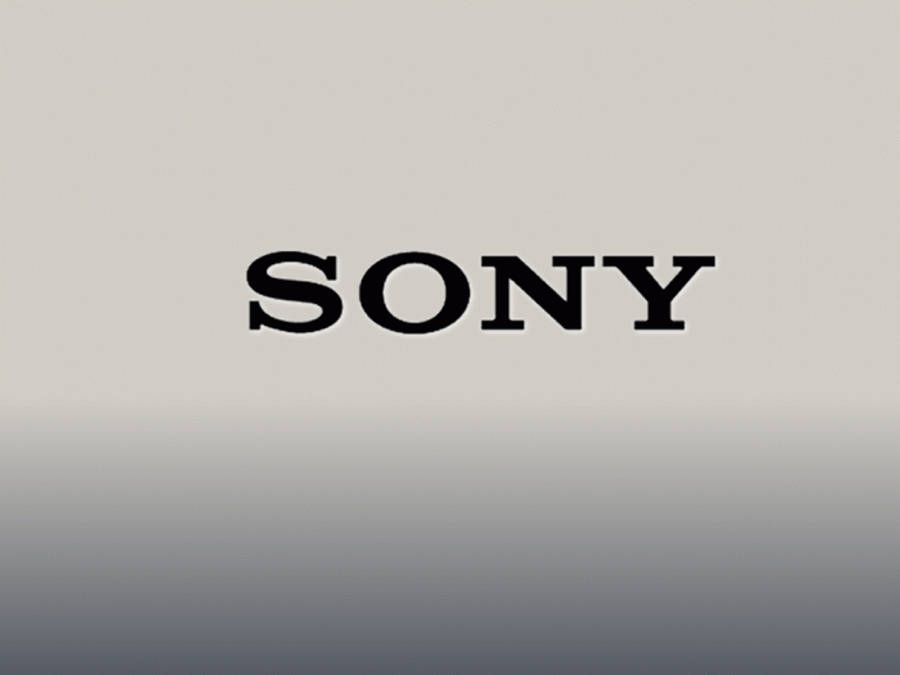 索尼標誌灰白漸層背景 壁紙 — Sony 標誌以粗體黑色字體居中，位於從淺灰色到深灰色的極簡漸變背景上。