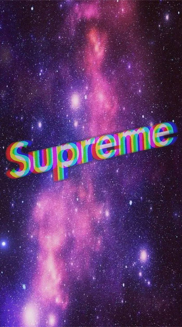 彩虹Supreme標誌，背景為帶有紫色和粉色星星的宇宙星雲。