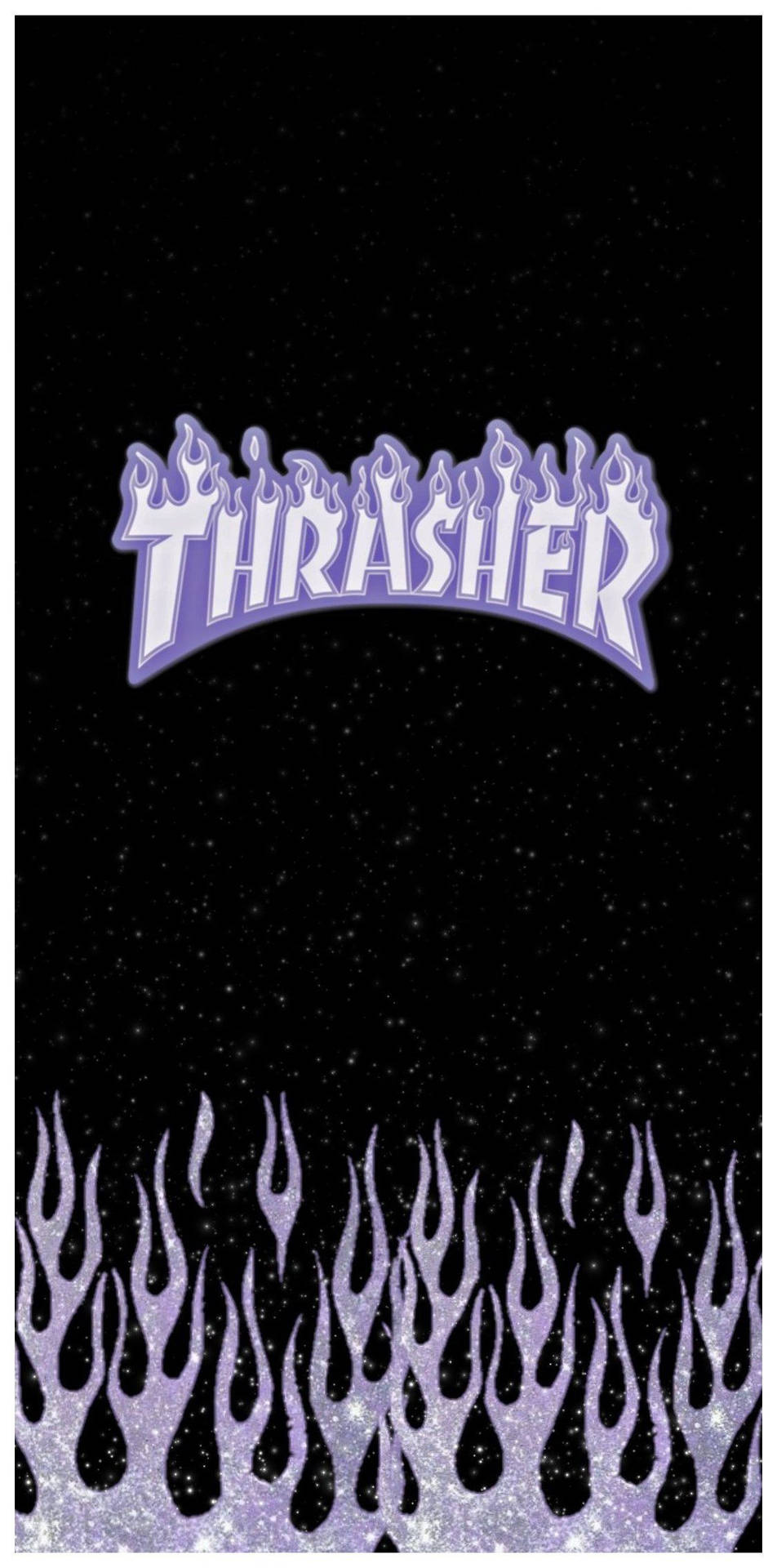 紫色火焰設計，帶有 Thrasher 標誌，背景為星空黑色。