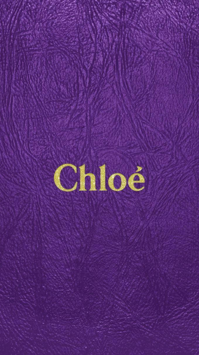 紫色紋理書封面，金色壓印名字Chloe