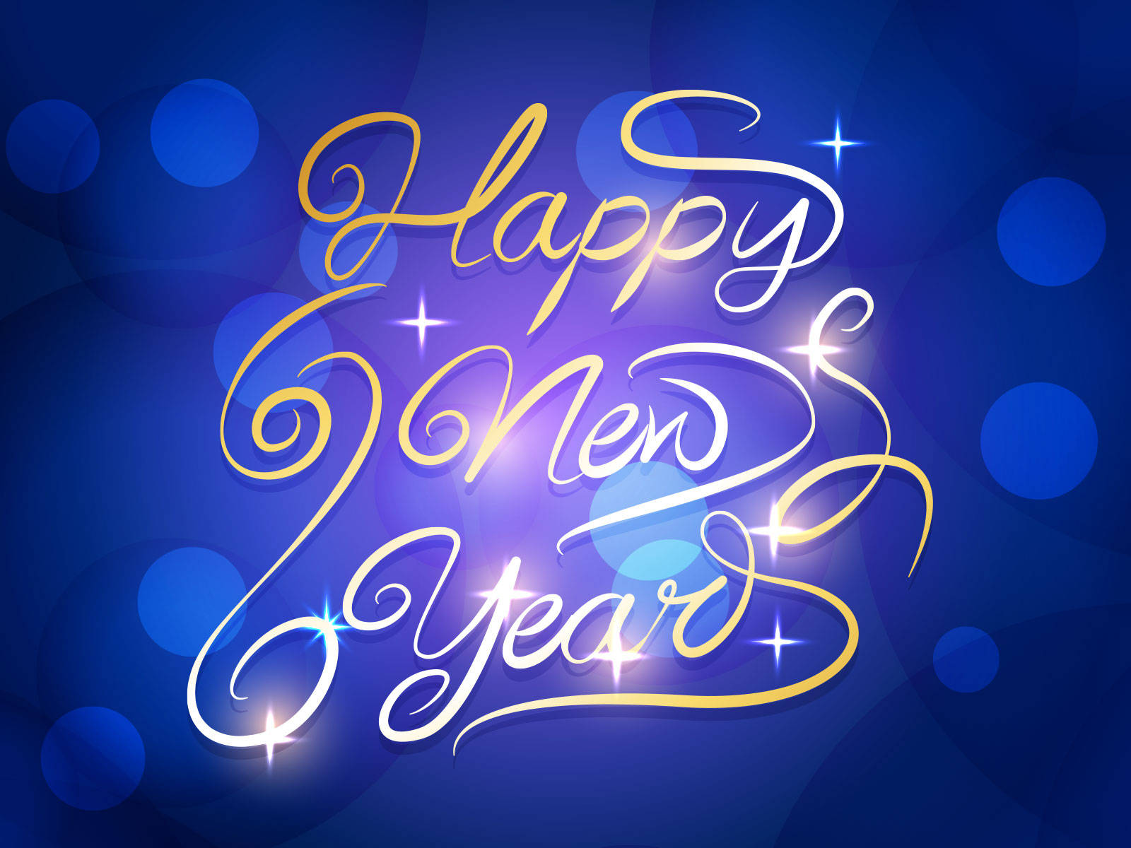 Happy New Year 以發光金色字體顯示在藍色散景背景上，配有星星