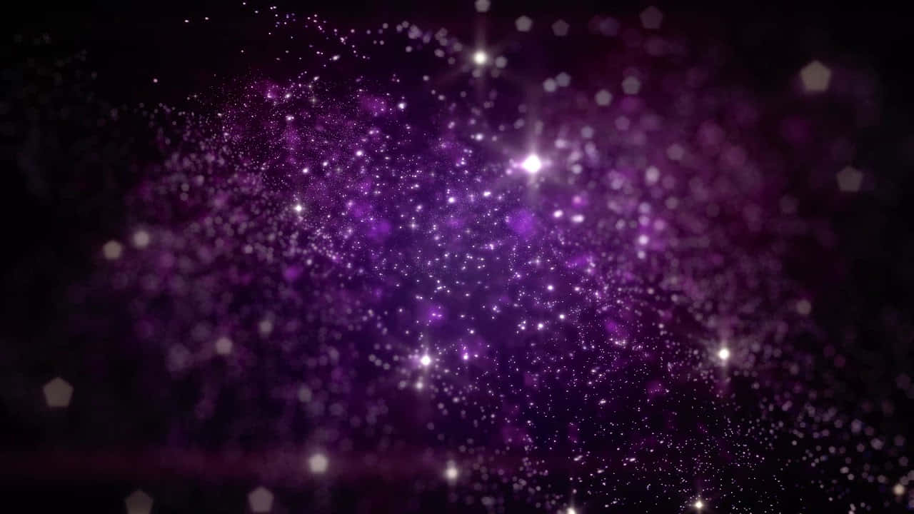 在太空中飄移的紫色發光粒子與星星