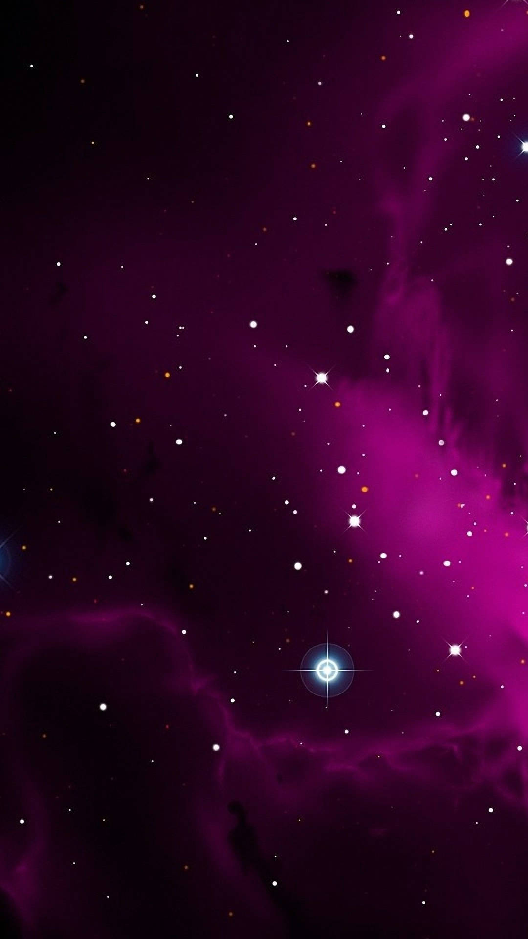 深空中帶有星星和發光宇宙塵埃的紫色星雲。