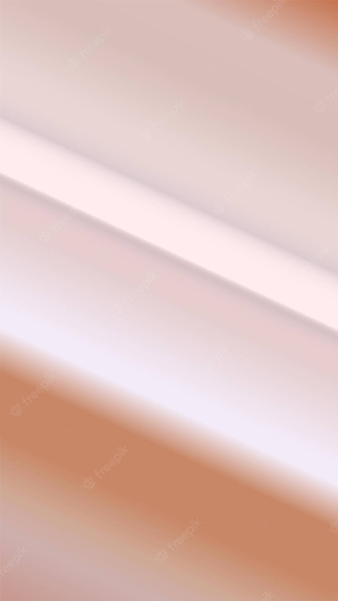 帶有柔和蜜桃與奶油漸變和對角模糊條紋的抽象背景。