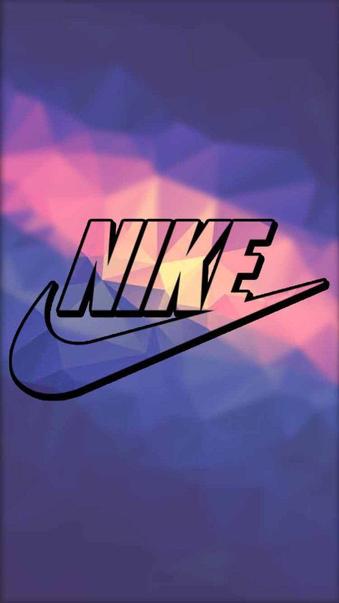 色彩繽紛幾何背景的Nike標誌。