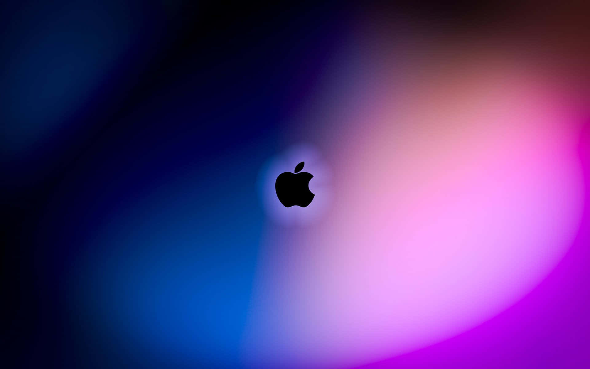 經典復古蘋果標誌 壁紙 — 一個時尚的黑色Apple標誌居中，背景是從深藍色到鮮豔粉紅色和紫色的漸變。