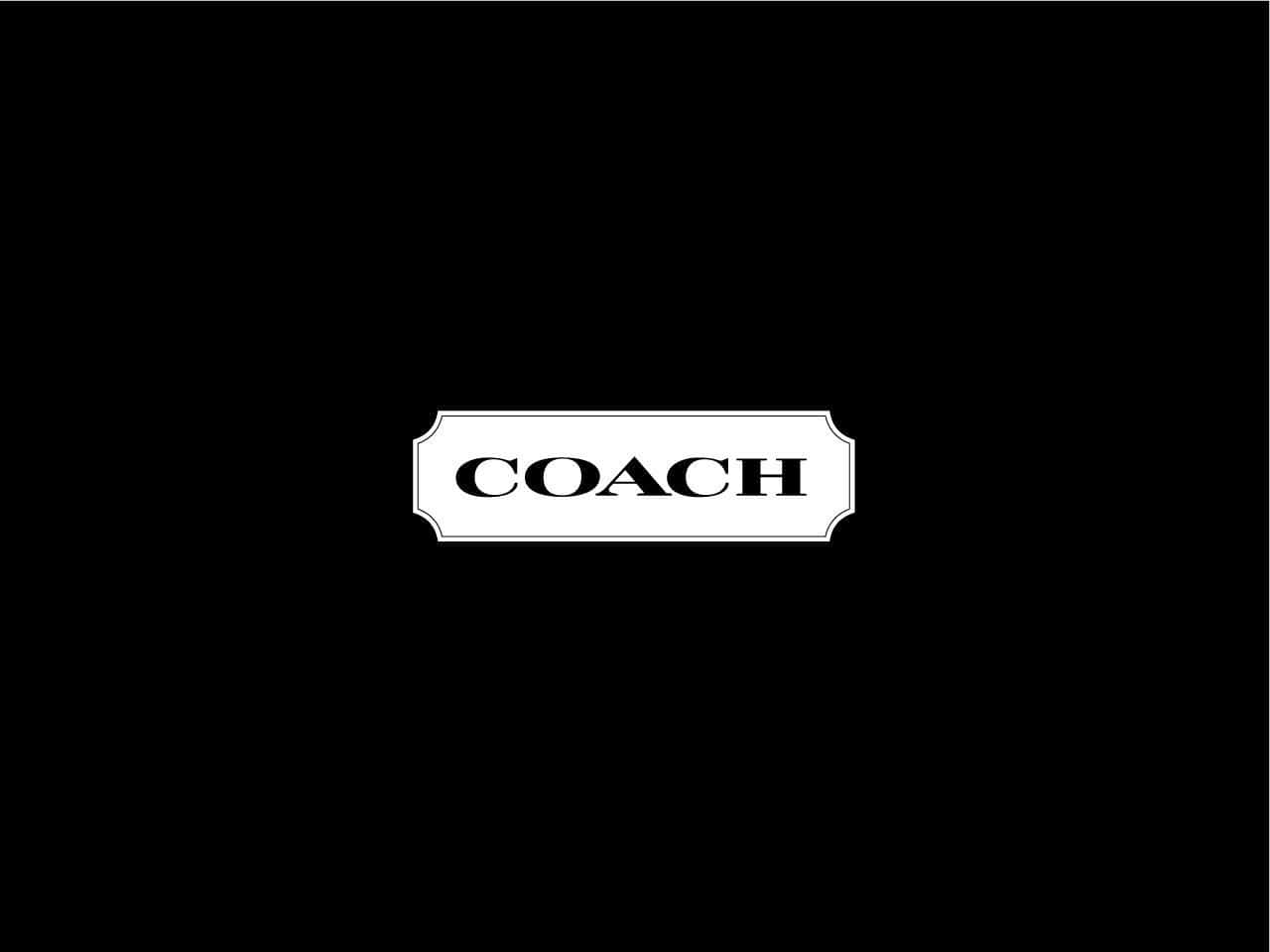 黑色背景，中央有白色Coach標誌。
