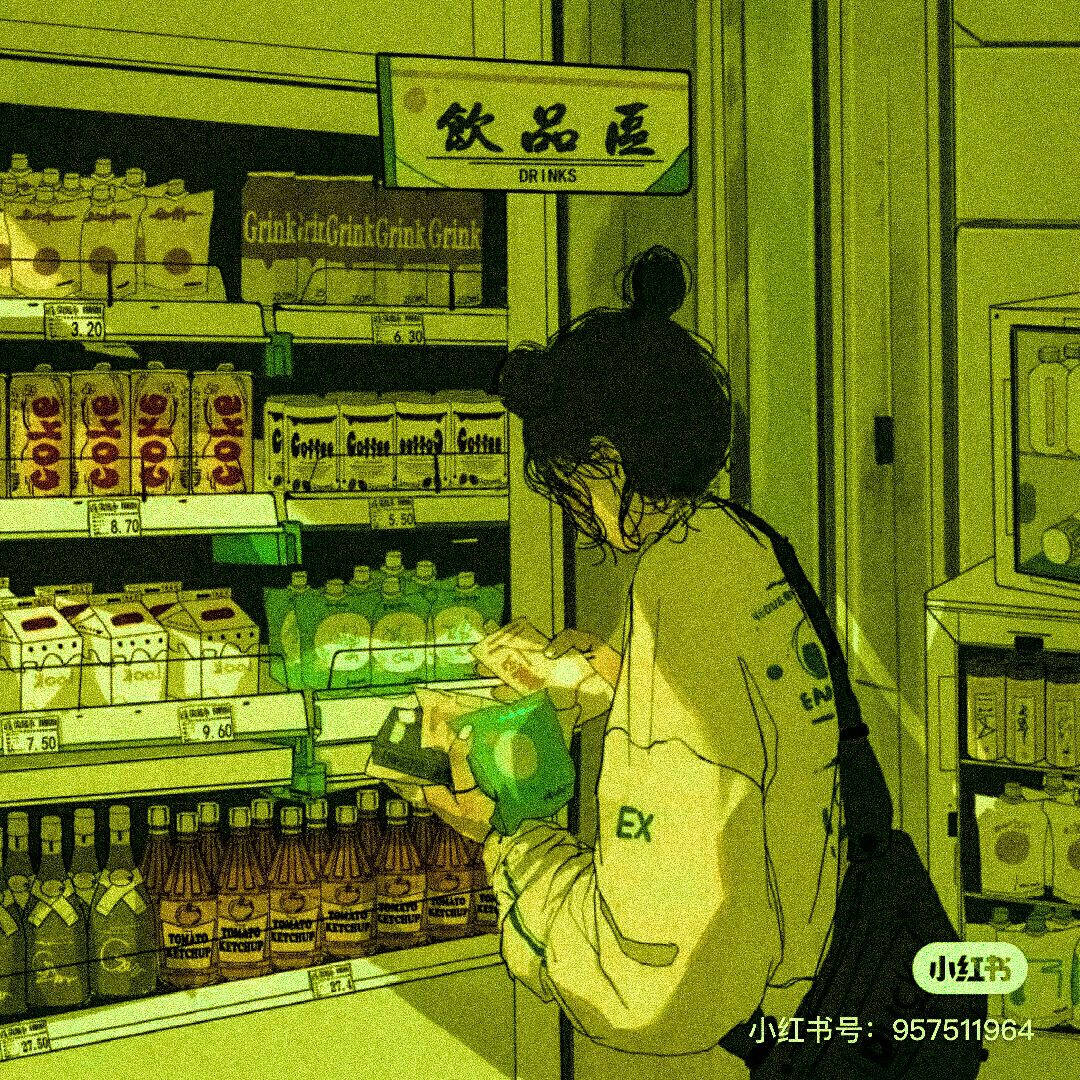 夜晚在霓虹綠色便利店瀏覽飲品的人。