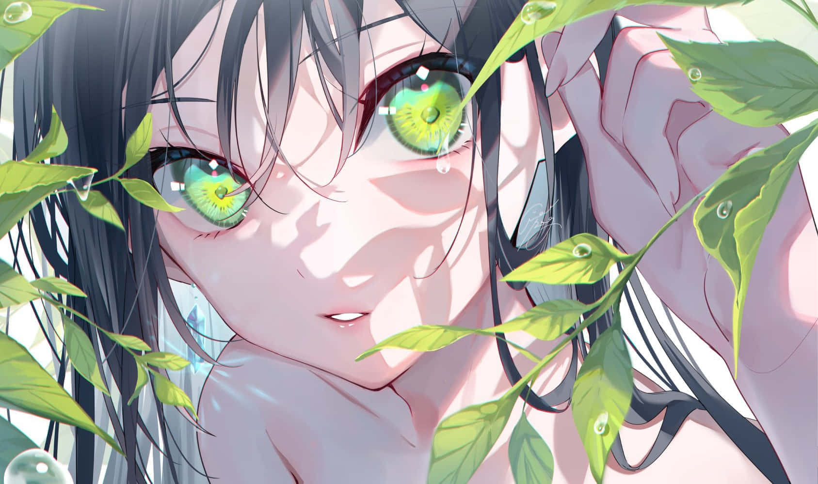 擁有綠色眼睛的動漫女孩，透過帶有露珠的綠葉窺視。
