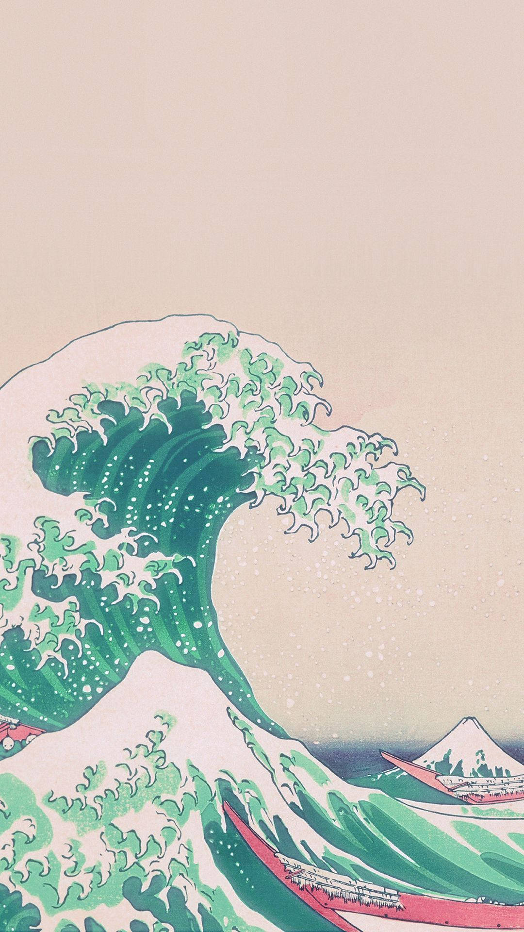 綠色與粉紅色日本海浪 壁紙 — 一道高聳的綠色巨浪撲向小船，遠方是富士山，天空蒼白。