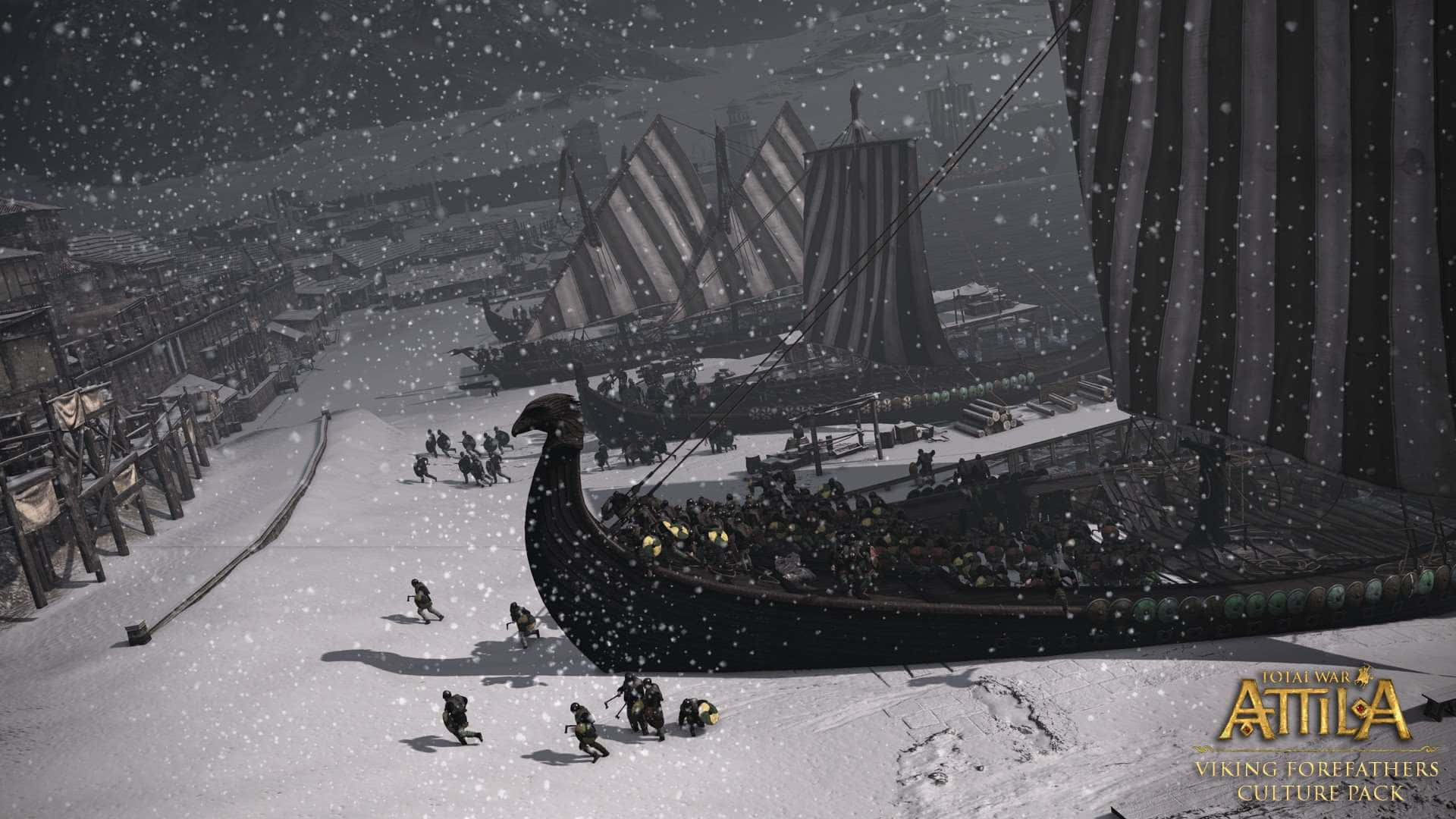 全軍破敵：阿提拉 桌布 壁紙 — 維京長船停泊在雪港，戰士們在黑暗風暴雲下冒雪行進。