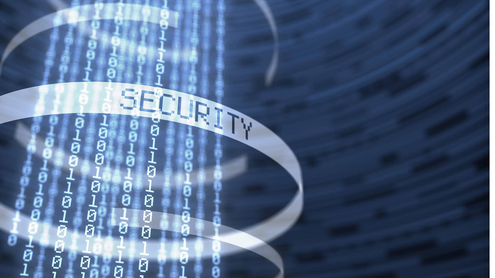網路安全保護資訊 壁紙 — 一條發光的數碼絲帶，上面有「security」字樣，在深藍色科技背景上穿過落下的二進制代碼。