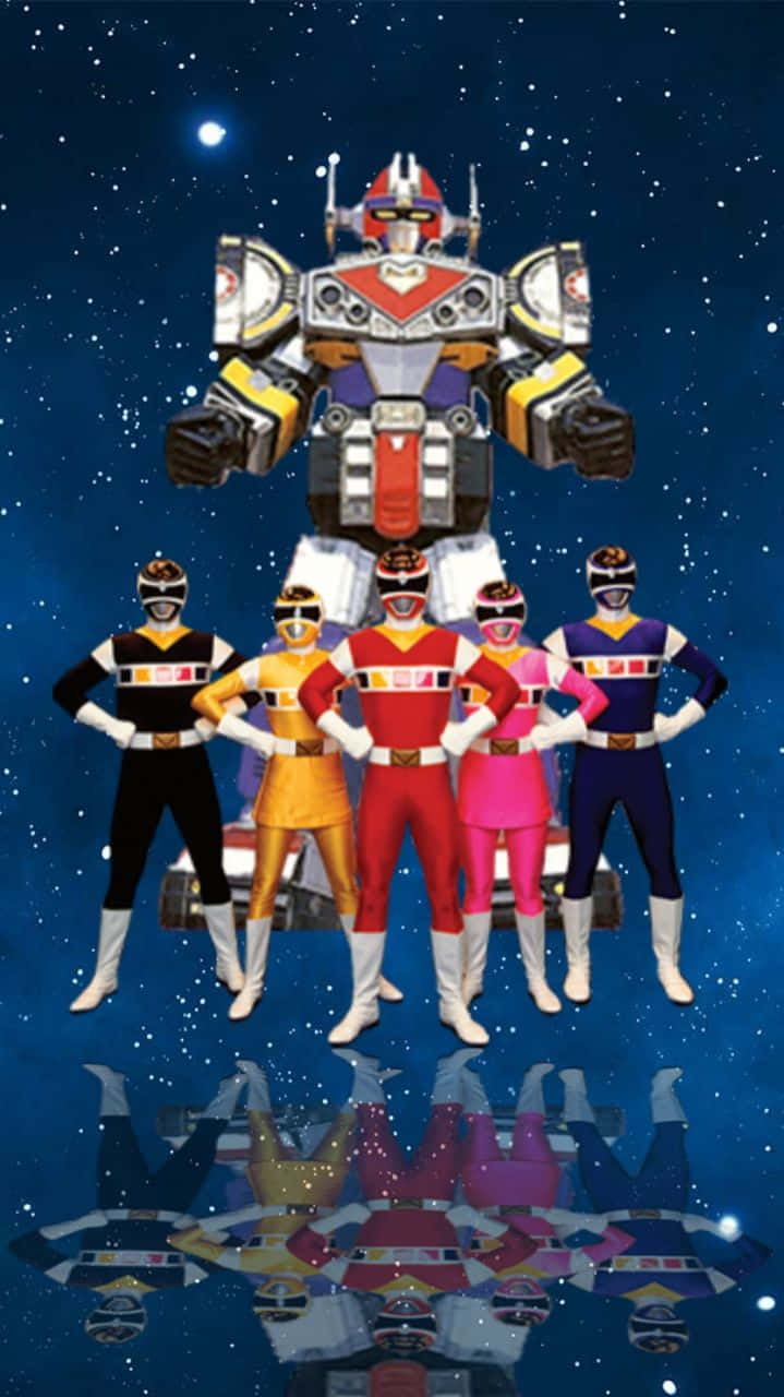 繼承傳奇Power Rangers的腳步 壁紙 — 五位身穿彩色戰衣的Power Rangers站在巨型機械人前，背景是星空夜空，有月亮和他們的倒影在下方。