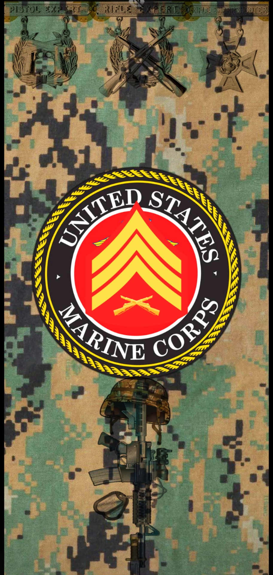 美國海軍陸戰隊徽章，帶有交叉步槍和頭盔，迷彩背景。