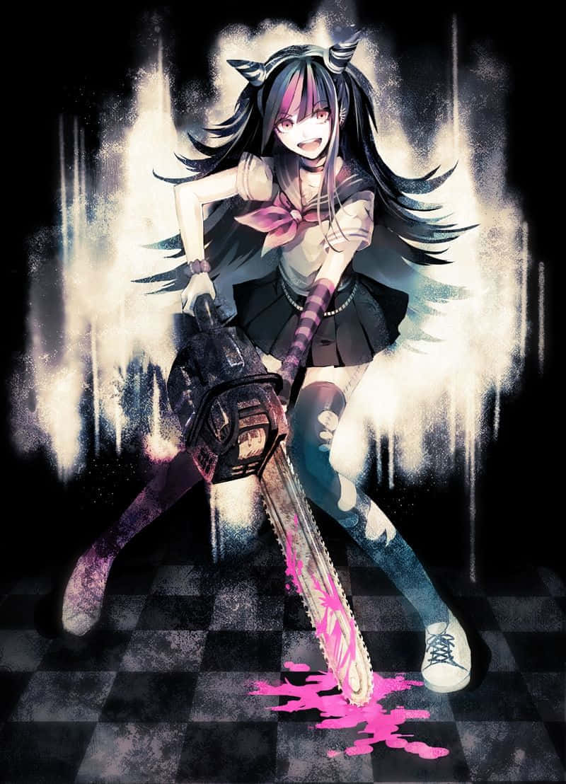 美袋千咲電鋸 Danganronpa 壁紙 — 一個帶貓耳嘅兇猛動漫少女喺黑暗煙霧背景嘅格仔地板上揮舞滴住粉紅色液體嘅電鋸。