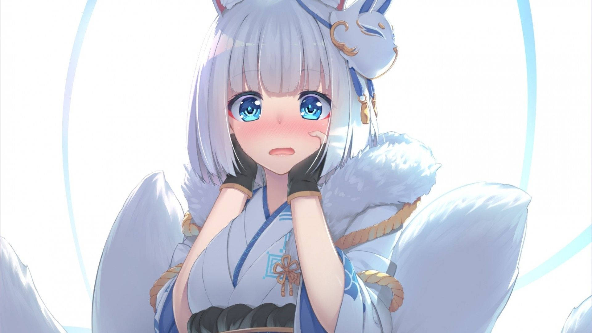 美麗的九尾狐少女臉頰泛紅 壁紙 — 一個可愛的動漫女孩，銀色頭髮和藍色眼睛，穿著白色狐狸主題服裝，配有毛茸茸的尾巴和狐狸面具頭飾。