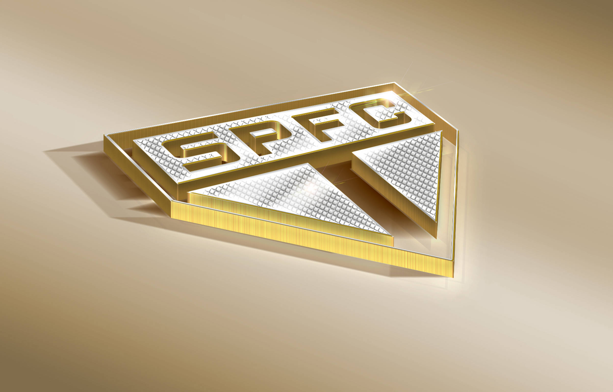 米色表面上的金屬SPFC標誌，帶有金色和銀色點綴。