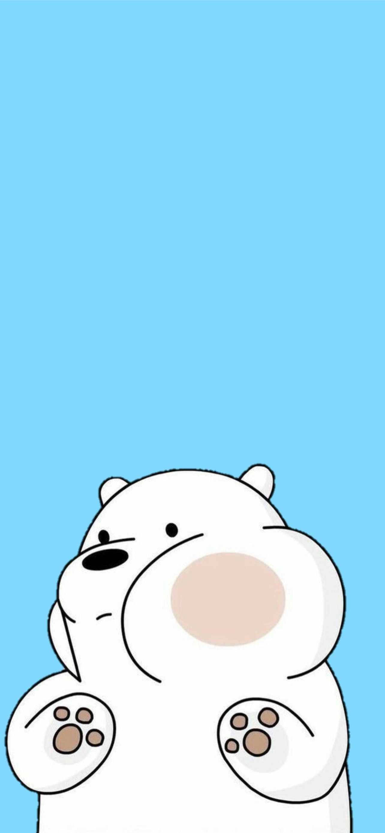 胖冰熊可愛 iPhone 壁紙 — 一隻可愛的白色卡通熊，臉頰泛紅，爪子從底部探出，背景是純淺藍色。