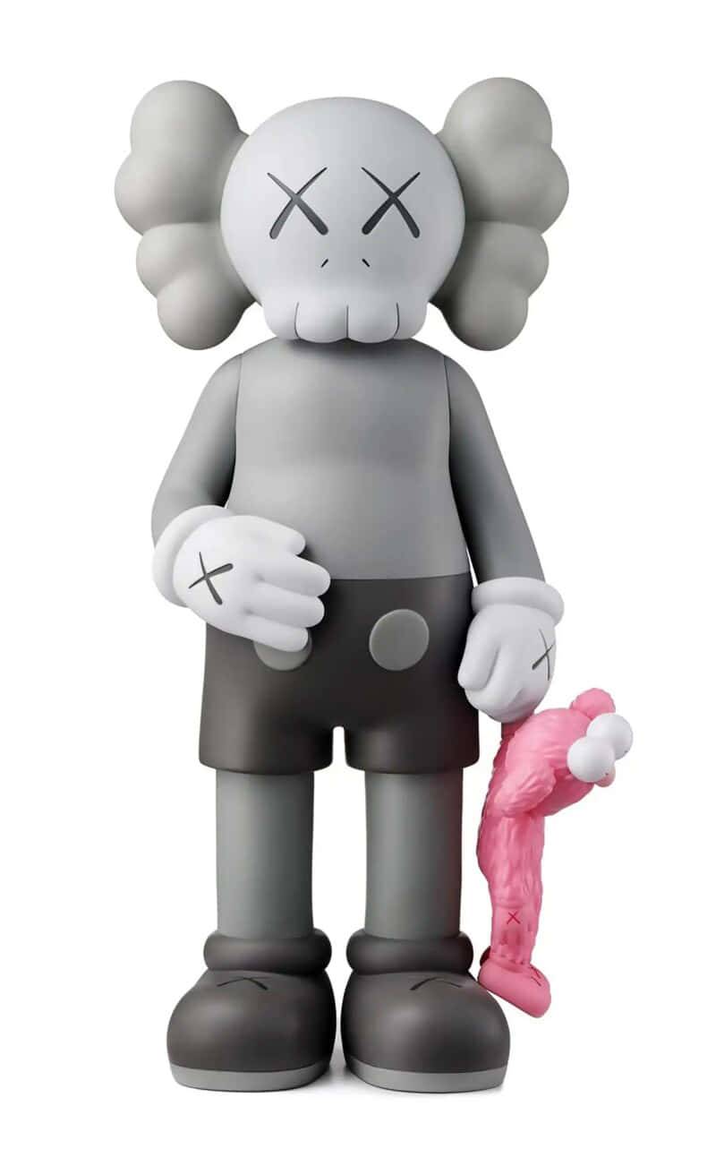 與 KAWS 陪伴角色一起窩在家中 壁紙 — 一個灰色的KAWS人偶，有著X形眼睛，在純白背景前抱著一個粉紅色的小Companion。