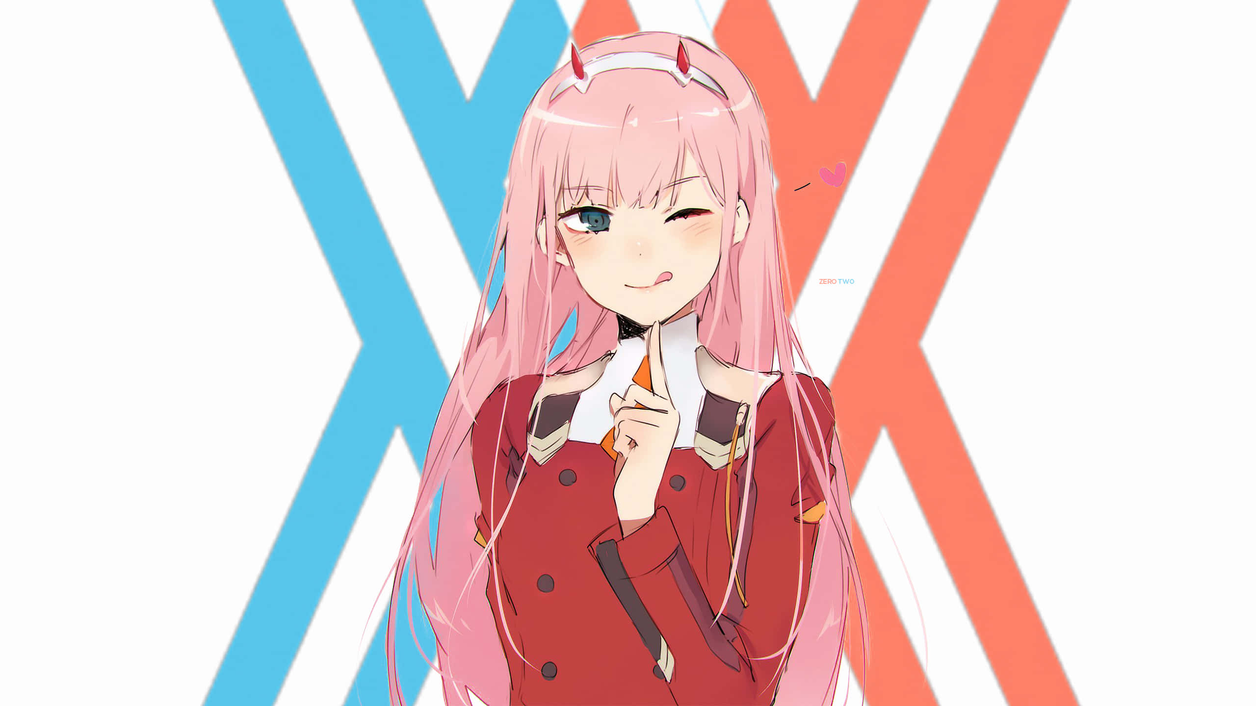 與 Zero Two 逃離平凡 壁紙 — 一個開心的動漫女孩，粉紅色頭髮和紅色角，穿著紅色校服，在鮮明的藍色和橙色X背景前微笑。