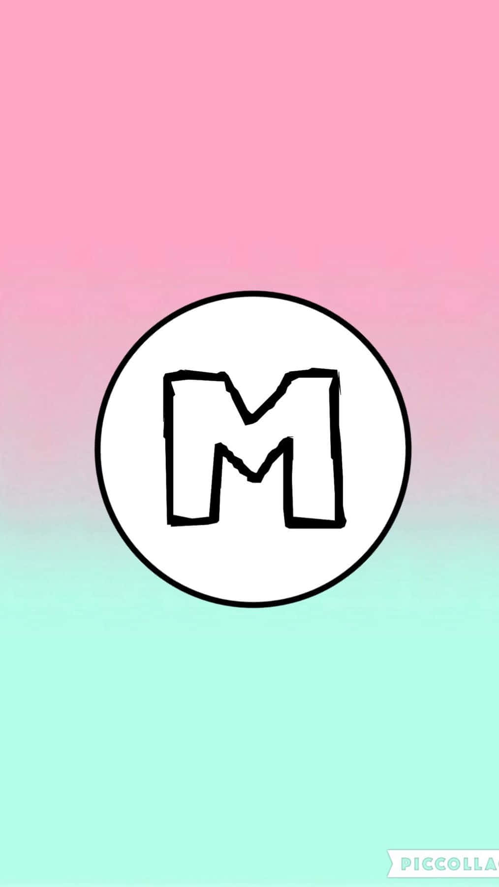 一個風格化的字母M在圓圈內，置於粉彩漸變背景上。