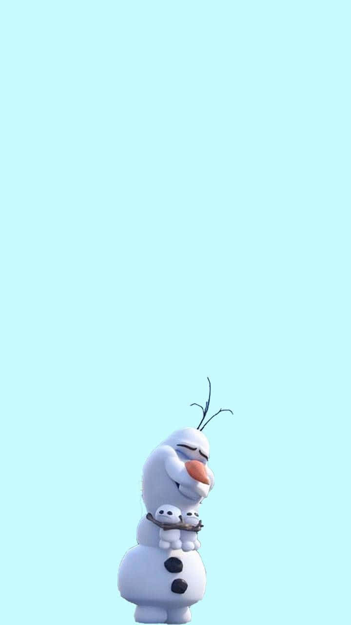 與可愛奧拉夫一起踏上奇幻冒險 壁紙 — 一個快樂的雪人，有樹枝手臂和胡蘿蔔鼻子，在柔和的青色背景上拿著兩個小雪球。