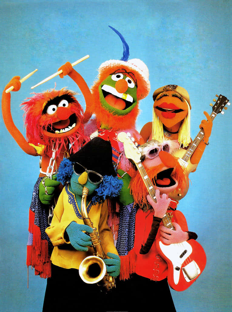 Muppet樂隊演奏樂器，表情歡樂。