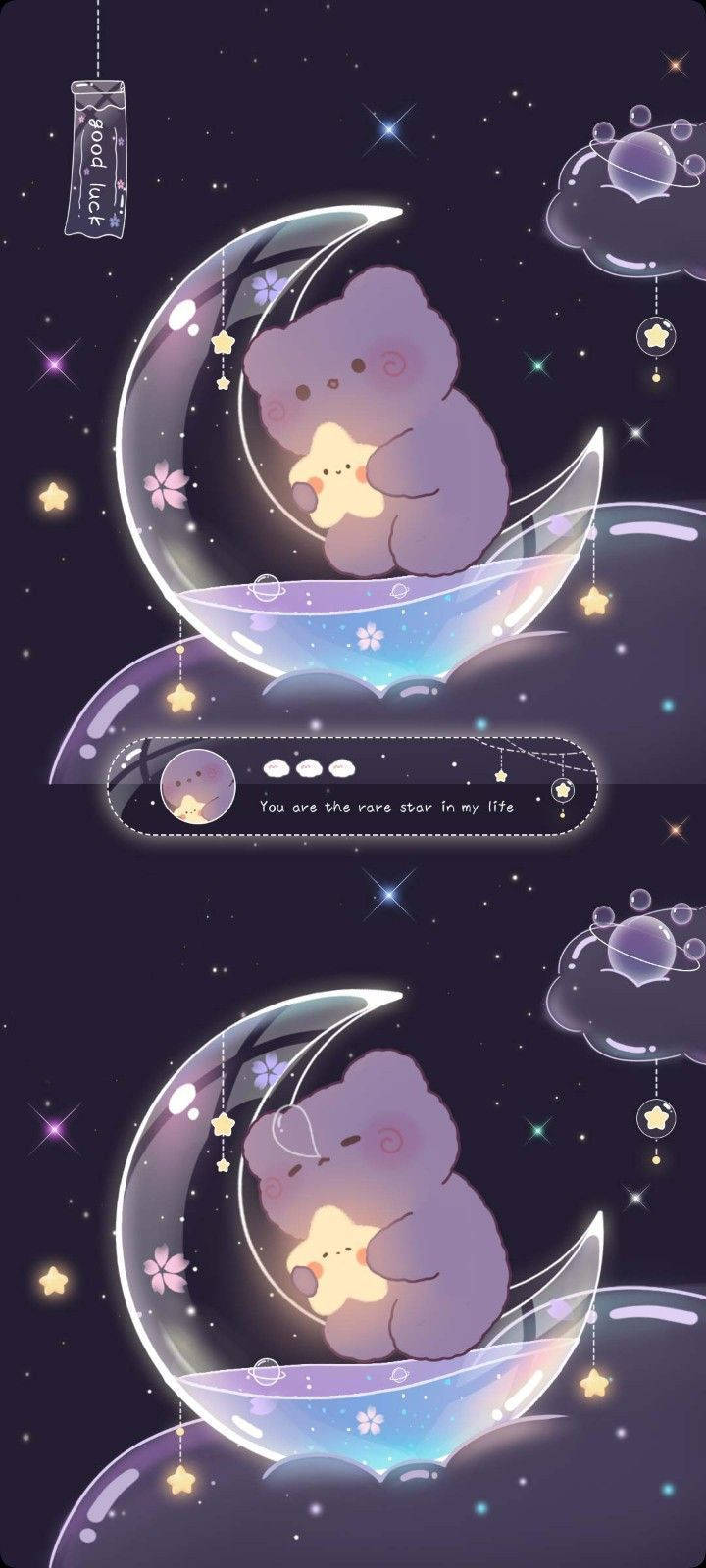 一隻紫色小熊在發光的月亮上，在繁星點點的夜空中手持一顆星星。