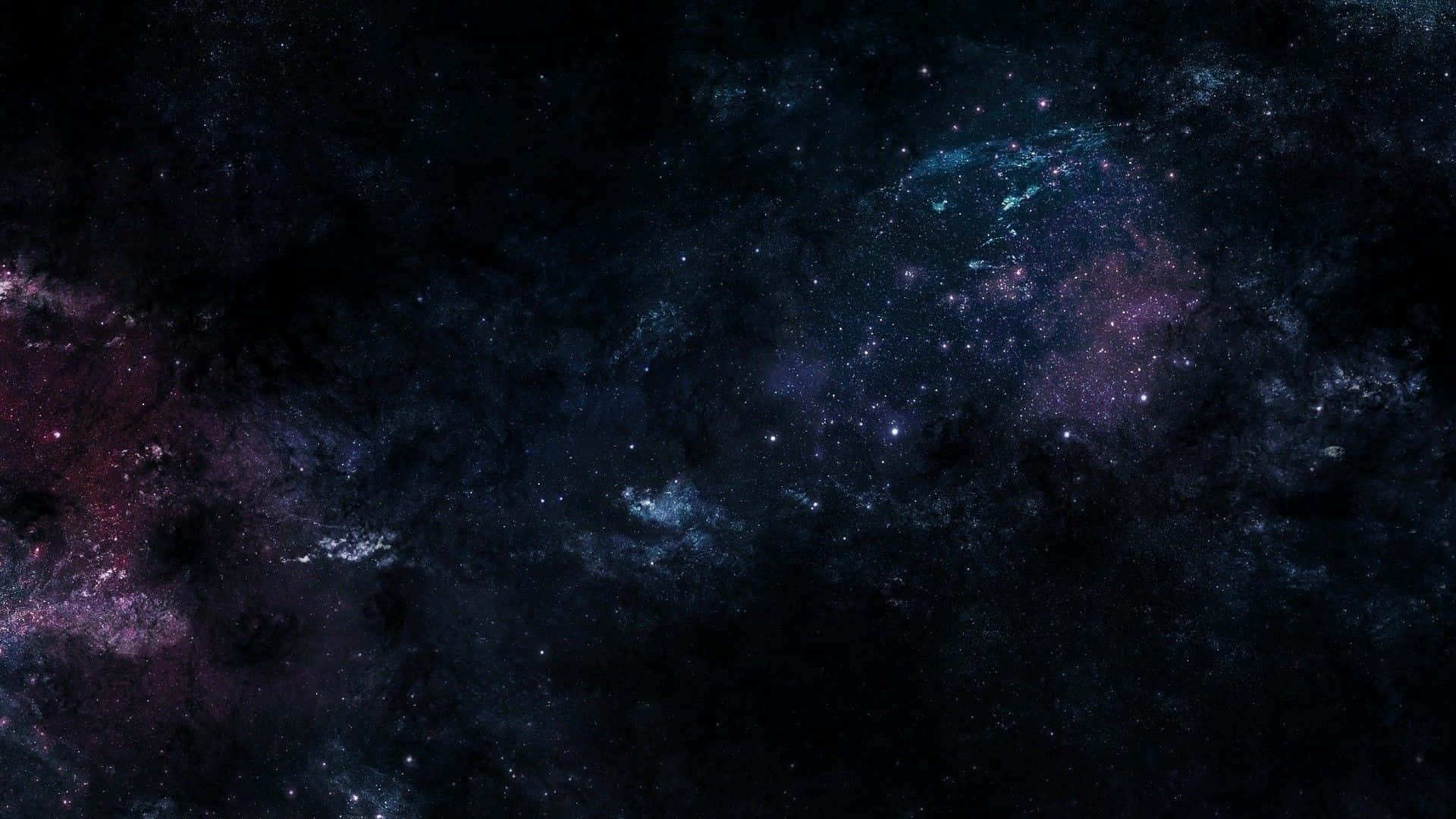 廣闊的宇宙場景，有深藍色和紫色的發光星雲和星星。