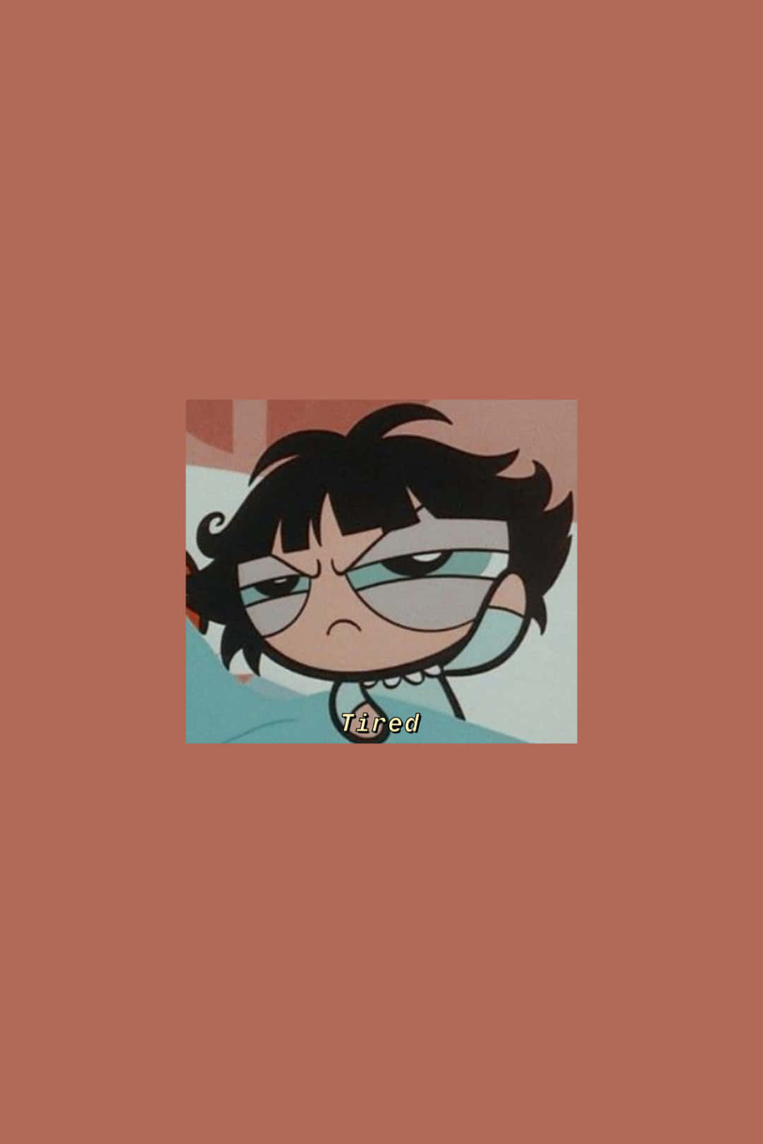 卡通女孩在床上看起來很累，文字說累了。