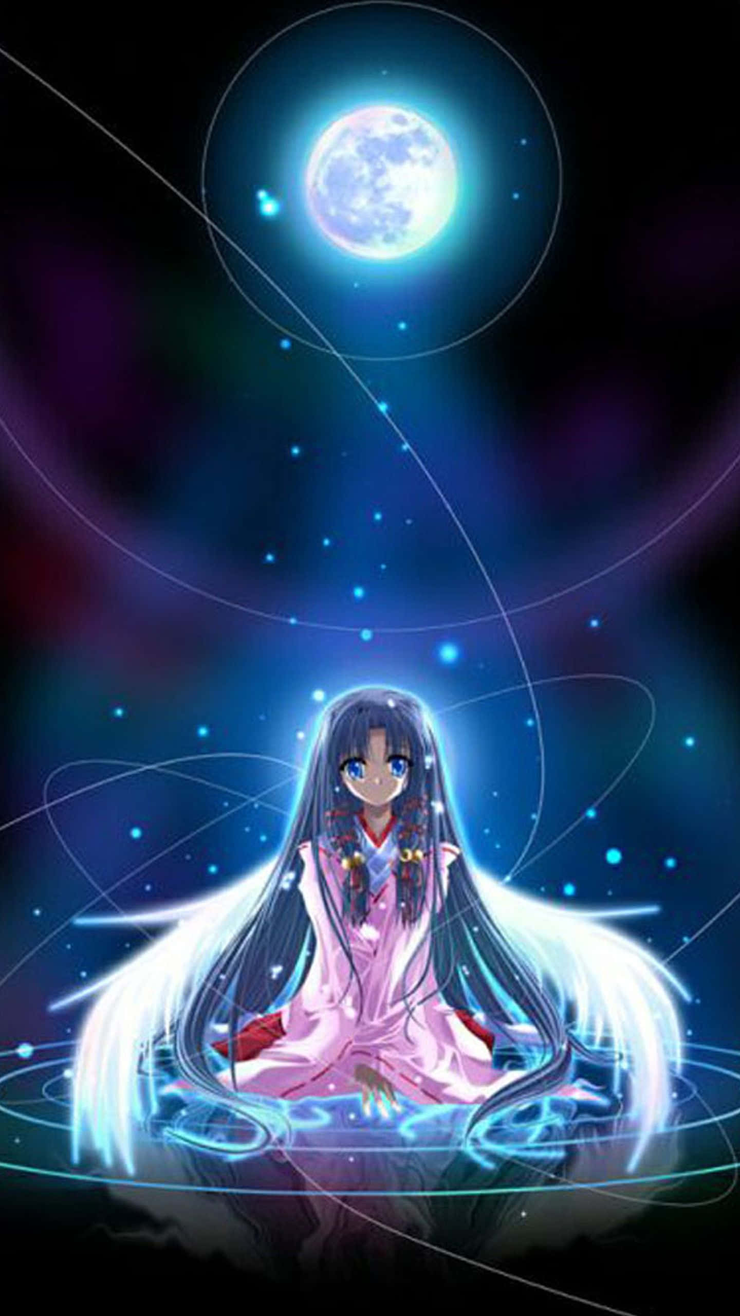與這幅可愛粉彩星系一同夢想宇宙 壁紙 — 一個發光的動漫女孩，長長的黑髮，在燦爛的藍月亮下寧靜地坐著，周圍環繞著宇宙能量軌跡。
